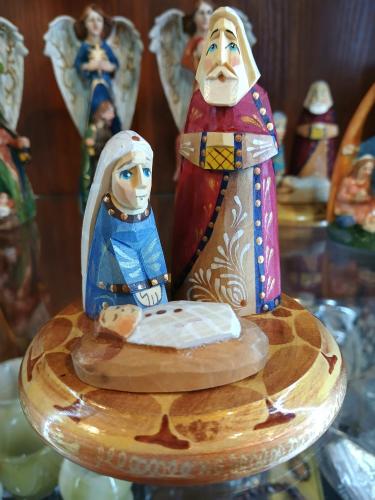 Композиция Рождество деревянная. Три фигурки на круглом основании. Резка, раскраска (Москва, Вадим)