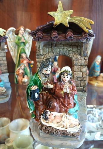 Вертеп рождественский средний с аркой и кометой (7Х7Х14,5 см)